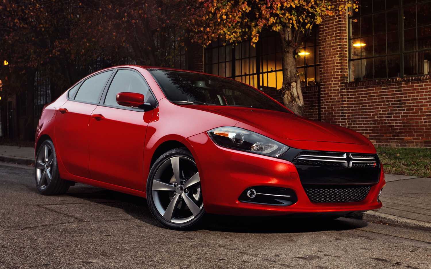 2013-Dodge-Dart-front-three-quarter2
