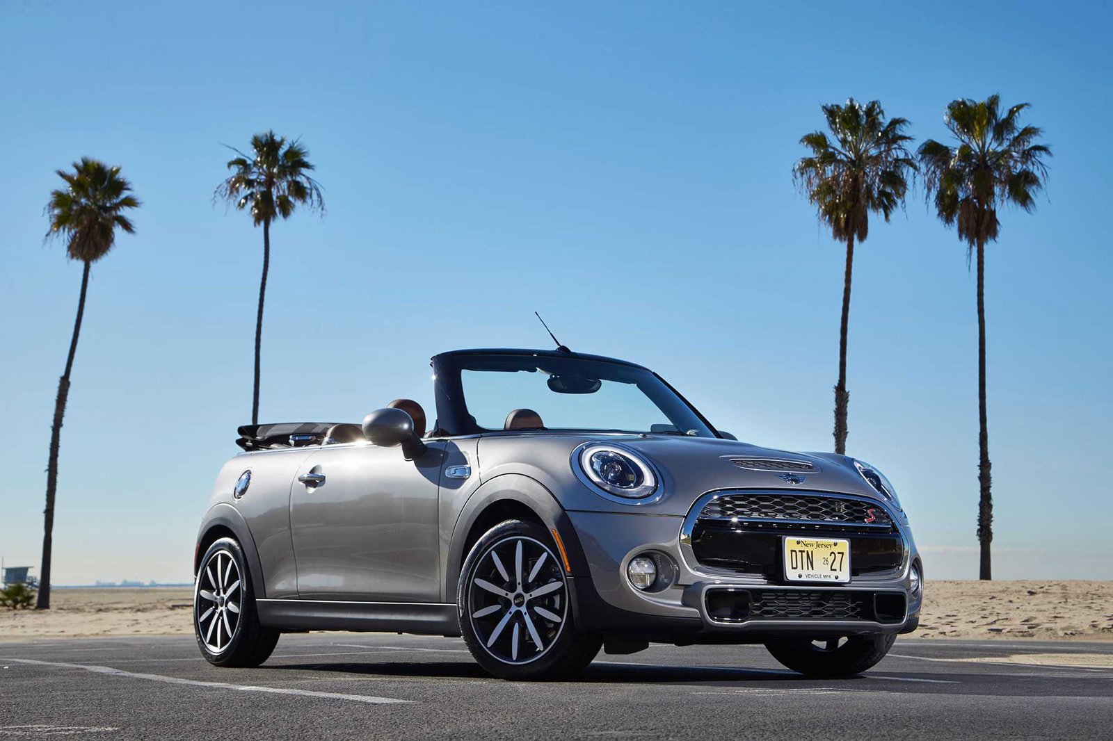 2016 Mini Convertible Cooper S front