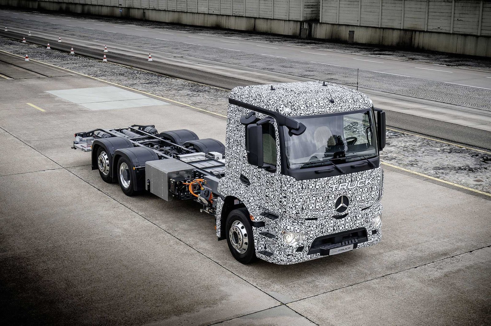Mercedes Benz Urban eTruck