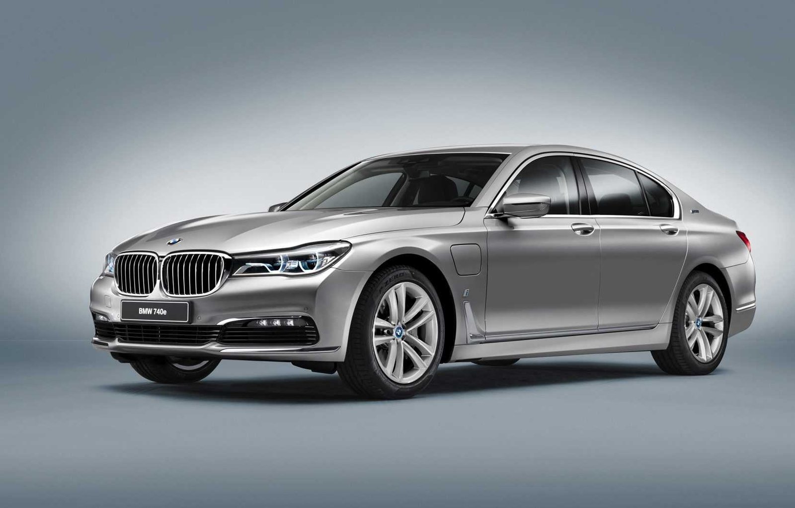 BMW 740e iPerformance