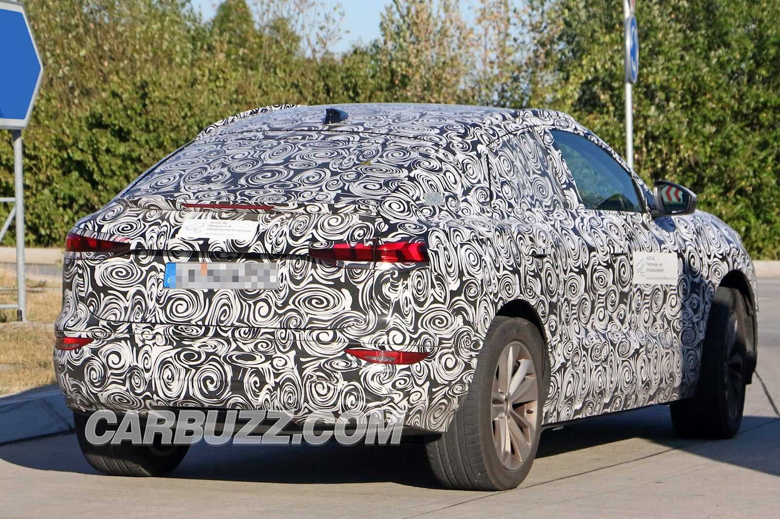 Audi 2024 Q6 Sportback e-tron